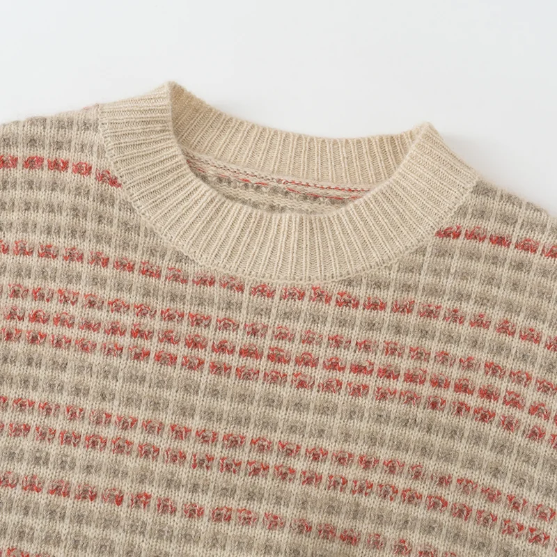 100% Cashmere, Cashmere crew-neck sweater, 14–15.5µm, Cashmere Garment / Women — detail view 5