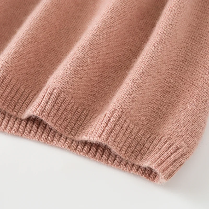 100% Cashmere, Cashmere crew-neck sweater — Beige, 14–15.5µm, Cashmere Garment / Women — detail view 5