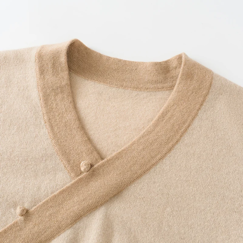 100% Cashmere, Cashmere crew-neck sweater — Beige, 14–15.5µm, Cashmere Garment / Women — detail view 6