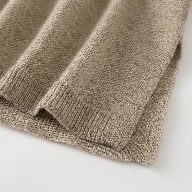 100% Cashmere, Cashmere crew-neck sweater — Beige Cable, 14–15.5µm, Cashmere Garment / Women — detail view 5