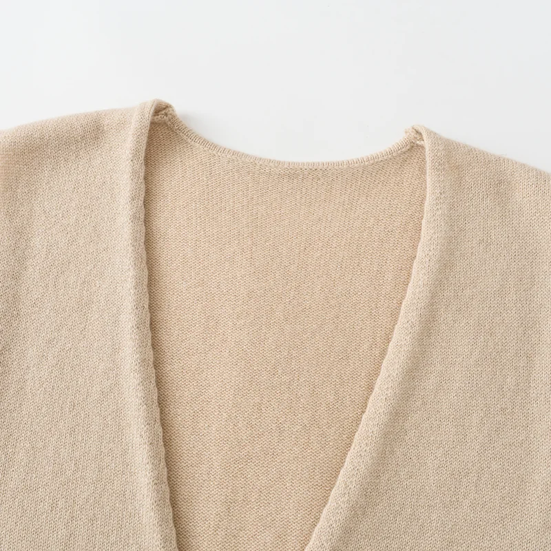 100% Cashmere, Cashmere sleeveless vest — Beige Asymmetric vest, 14–15.5µm, Cashmere Garment / Women — detail view 6