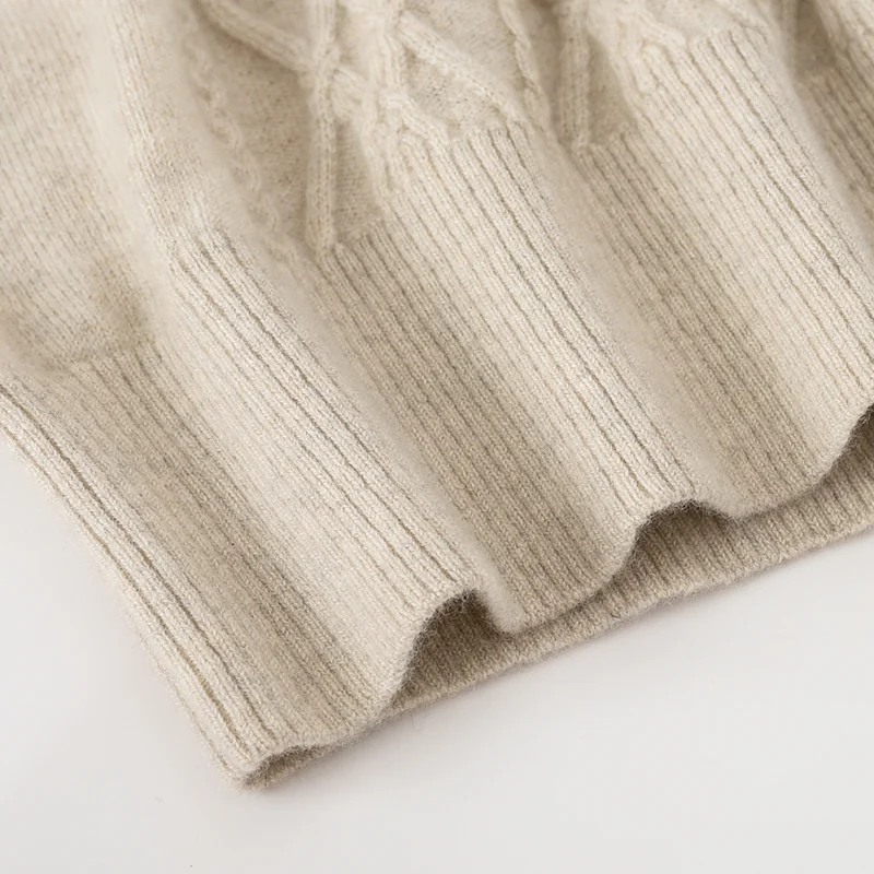 100% Cashmere, Cashmere crew-neck sweater — Pink, 14–15.5µm, Cashmere Garment / Women — detail view 4