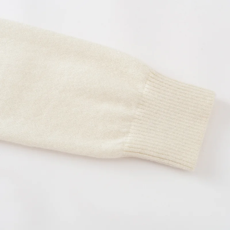 100% Cashmere, Cashmere crew-neck sweater — White Cable, 14–15.5µm, Cashmere Garment / Women — detail view 4
