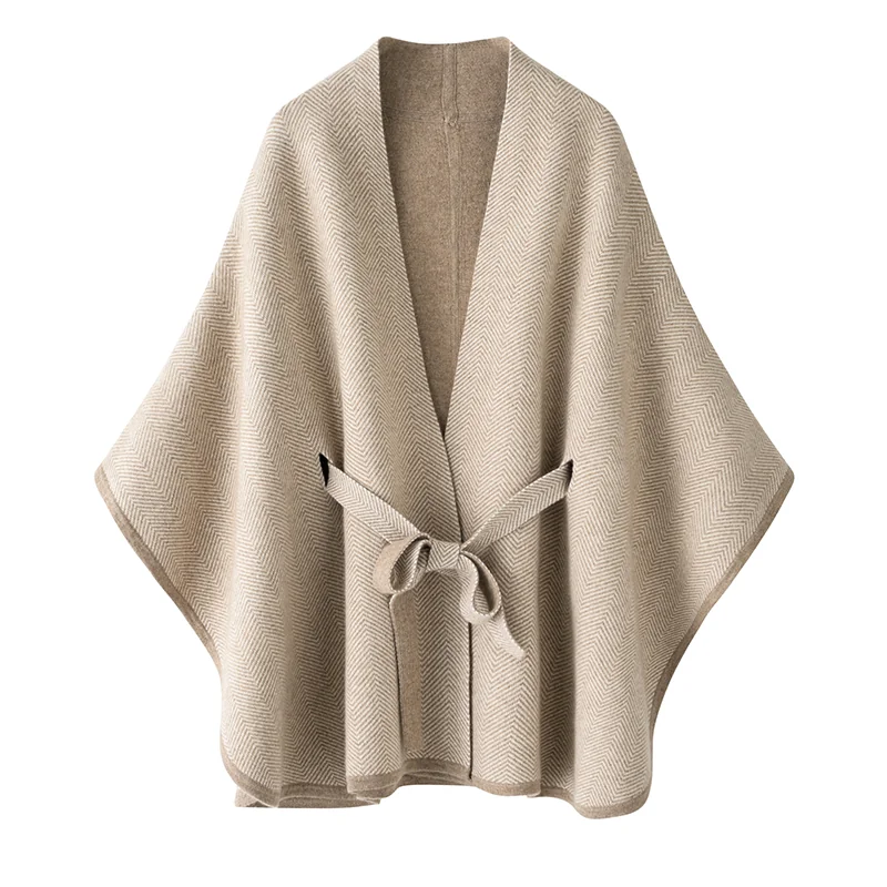 100% Cashmere, Cashmere crew-neck sweater — Camel Batwing, 14–15.5µm, Cashmere Garment / Women — detail view 4