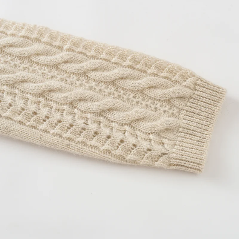 100% Cashmere, Cashmere crew-neck sweater — White, 14–15.5µm, Cashmere Garment / Women — detail view 4