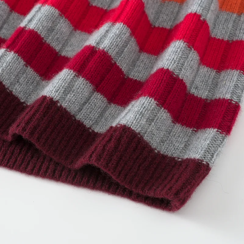 100% Cashmere, Cashmere crew-neck sweater — Rainbow stripe, 14–15.5µm, Cashmere Garment / Women — detail view 3