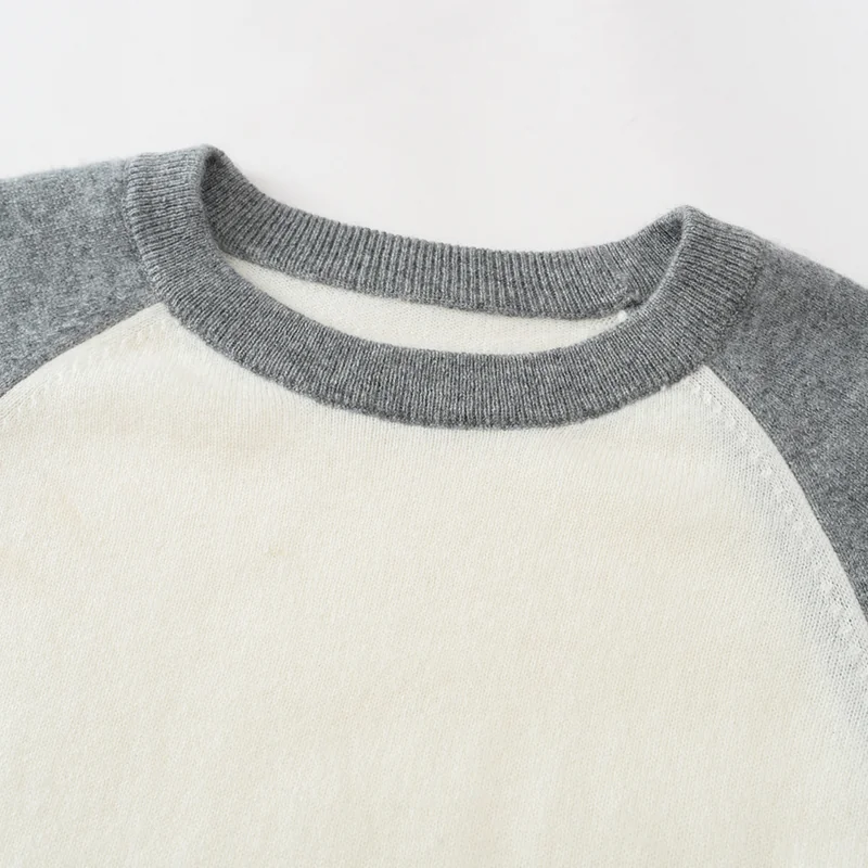 100% Cashmere, Cashmere crew-neck sweater — Grey Raglan, 14–15.5µm, Cashmere Garment / Women — detail view 6