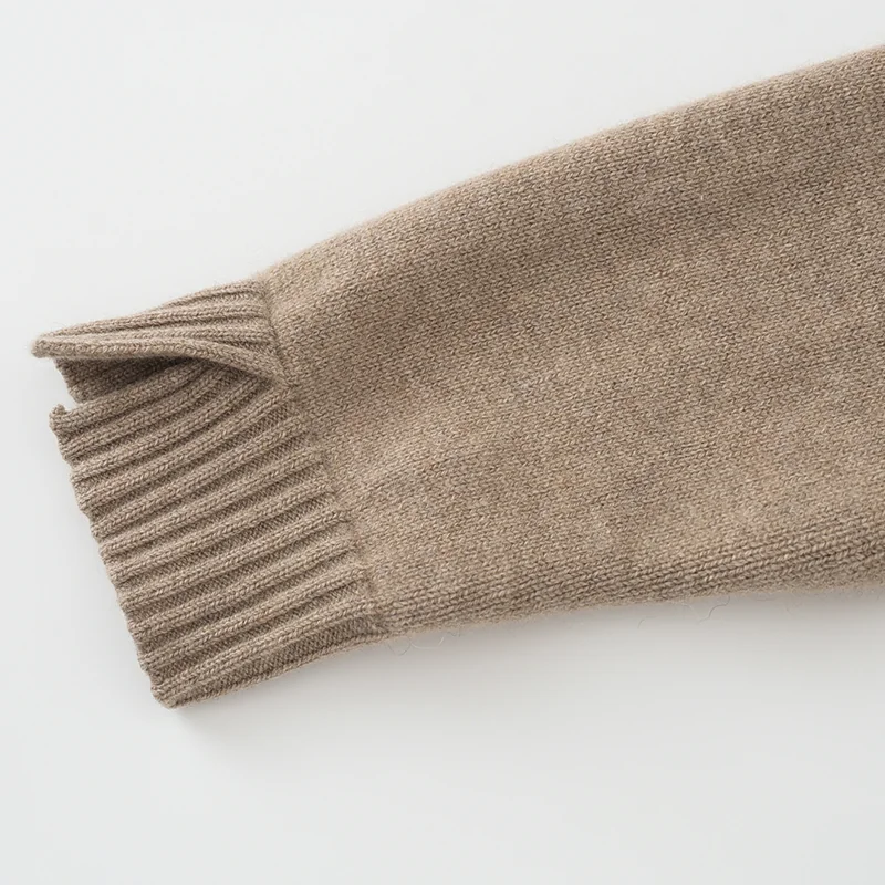 100% Cashmere, Cashmere crew-neck sweater — White, 14–15.5µm, Cashmere Garment / Women — detail view 6
