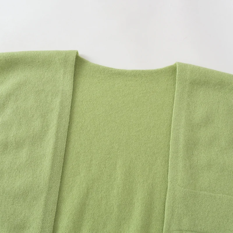 100% Cashmere, Cashmere sleeveless vest — Grey Sleeveless top, 14–15.5µm, Cashmere Garment / Women — detail view 11