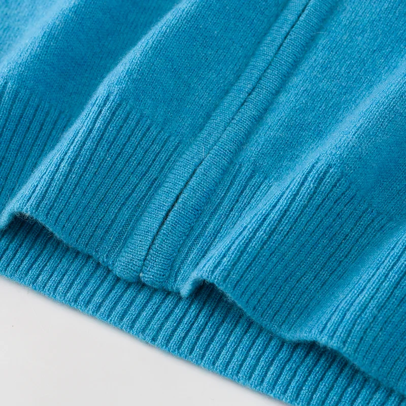 100% Cashmere, Cashmere crew-neck sweater — Blue Kids knit, 14–15.5µm, Cashmere Garment / Women — detail view 34