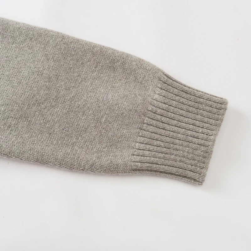 100% Cashmere, Cashmere crew-neck sweater — Grey, 14–15.5µm, Cashmere Garment / Men — detail view 6