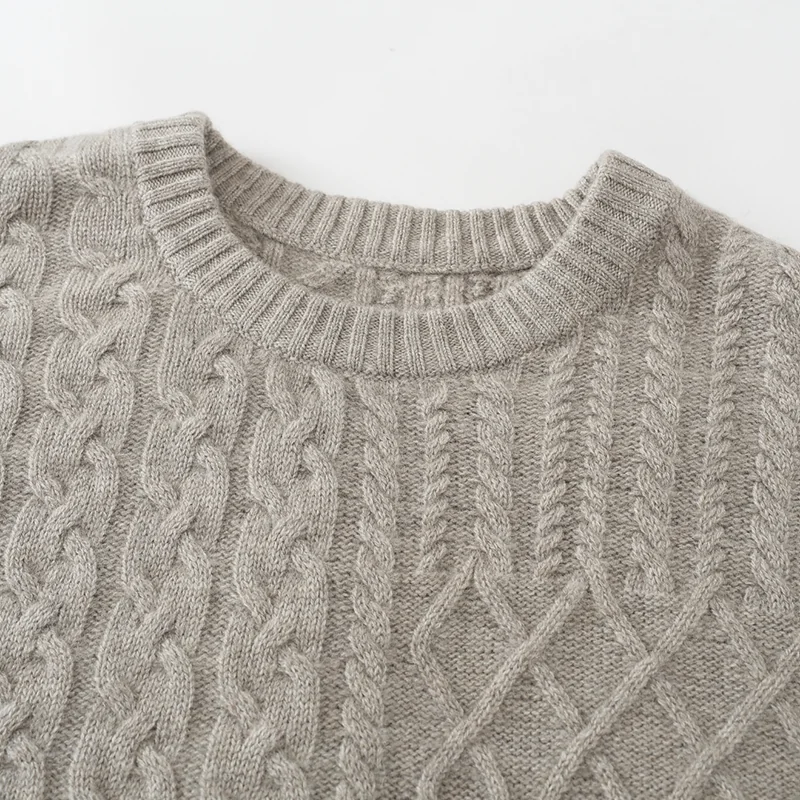 100% Cashmere, Cashmere crew-neck sweater — Grey Cable, 14–15.5µm, Cashmere Garment / Men — detail view 7
