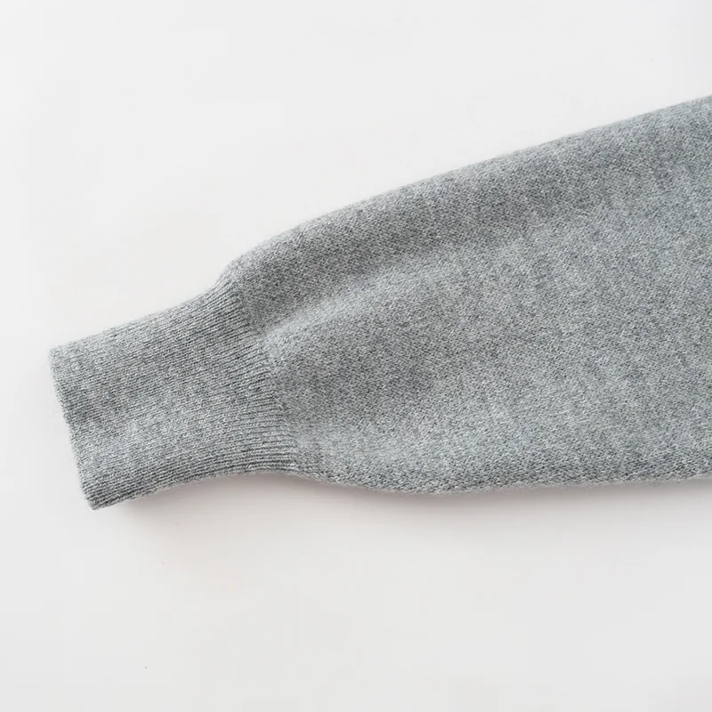 100% Cashmere, Cashmere crew-neck sweater — Camel, 14–15.5µm, Cashmere Garment / Men — detail view 5