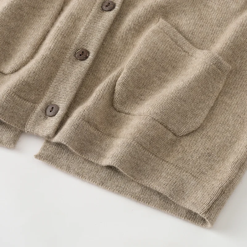 100% Cashmere, Cashmere crew-neck sweater — Beige, 14–15.5µm, Cashmere Garment / Men — detail view 4