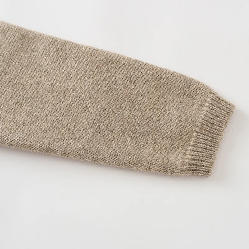 100% Cashmere, Cashmere crew-neck sweater — Beige, 14–15.5µm, Cashmere Garment / Men — detail view 5