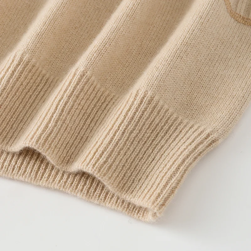 100% Cashmere, Cashmere crew-neck sweater — Beige, 14–15.5µm, Cashmere Garment / Men — detail view 4