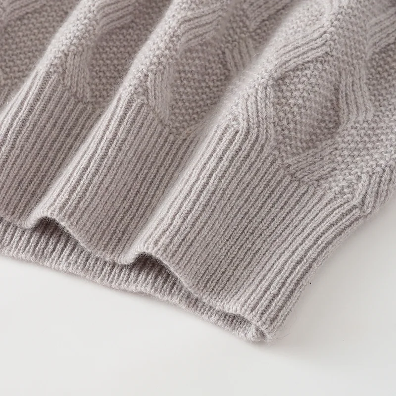 100% Cashmere, Cashmere crew-neck sweater — Beige, 14–15.5µm, Cashmere Garment / Men — detail view 4