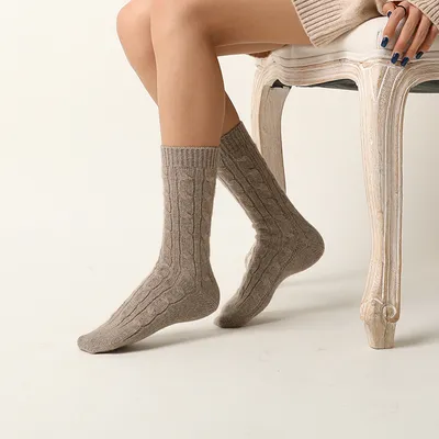 Soft Wholesale Winter Home Wear Cable Cashmere Socks