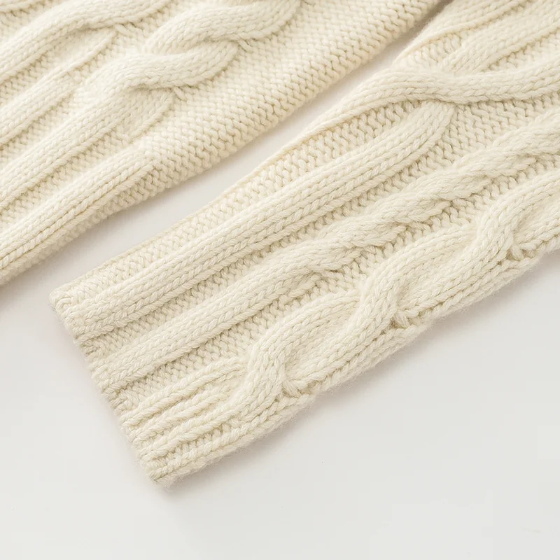 100% Cashmere, Cashmere chunky cable crew-neck pullover, 14–15.5µm, Cashmere Garment — detail view 4