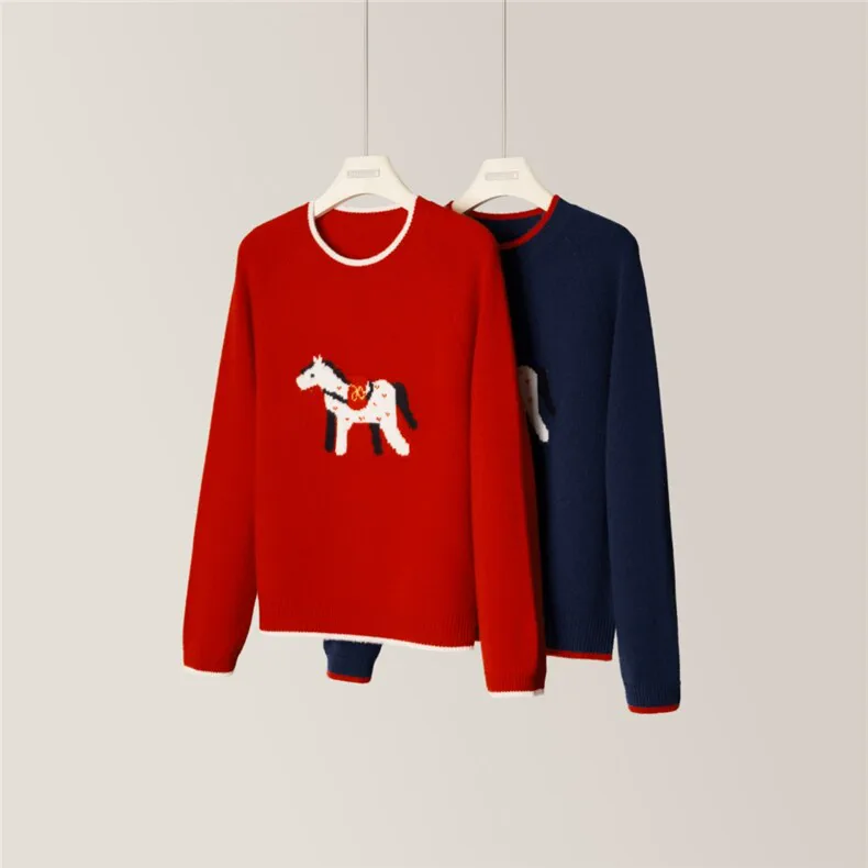 100% Cashmere, Custom Crew Neck Cashmere Knit Sweater - Loose Long Sleeve Pullover FW 2026, 14–15.5µm — detail view 3