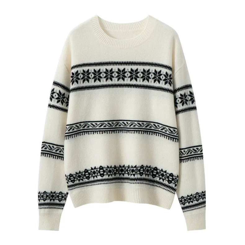 100% Cashmere, Cashmere chunky cable turtleneck pullover, 14–15.5µm, Cashmere Garment — detail view 4