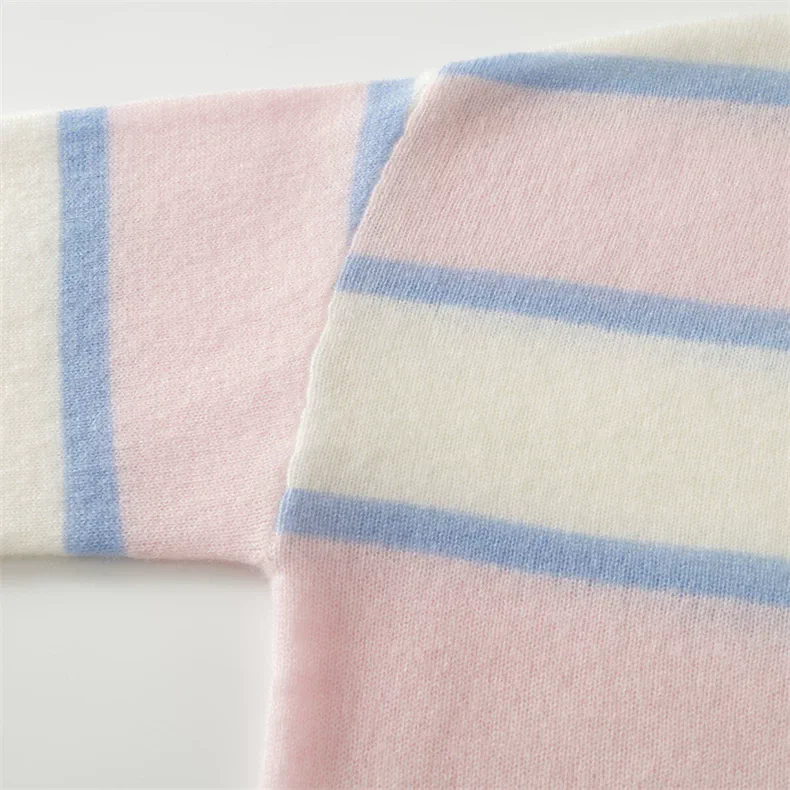 100% Cashmere, Custom Cashmere Colorblock Long Sleeve Sweater Women - Pullover Wholesale FW 2025, 14–15.5µm, Womenswear — detail view 10