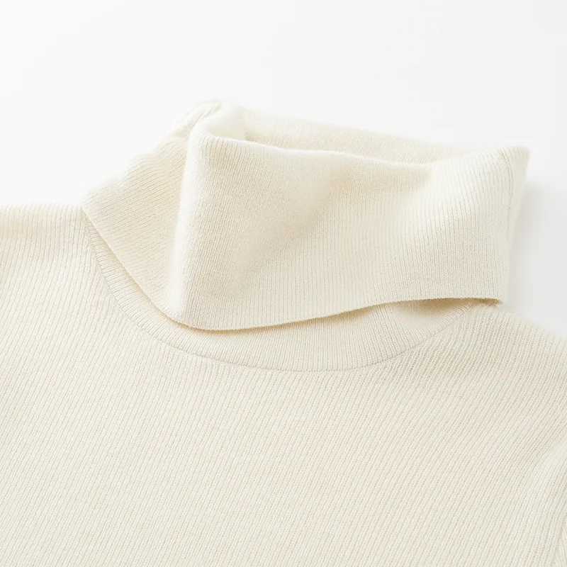 100% Cashmere, Cashmere fine-gauge crew-neck pullover, 14–15.5µm, Cashmere Garment — detail view 6