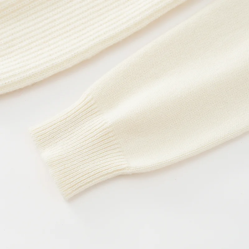 100% Cashmere, Cashmere two-tone crew-neck pullover, 14–15.5µm, Cashmere Garment — detail view 4