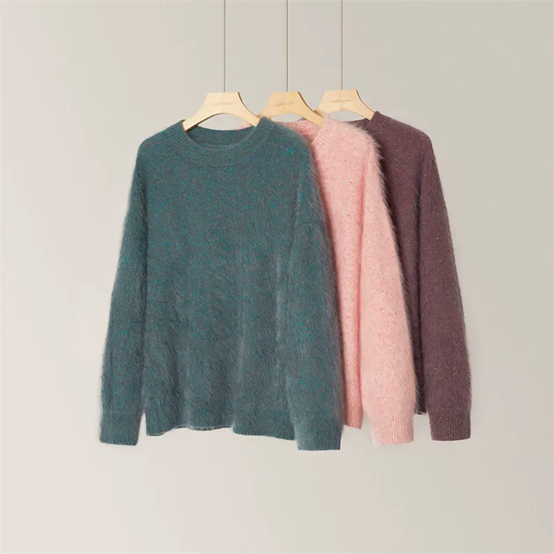 100% Cashmere, Cashmere henley-style three-button pullover, 14–15.5µm, Cashmere Garment — detail view 3