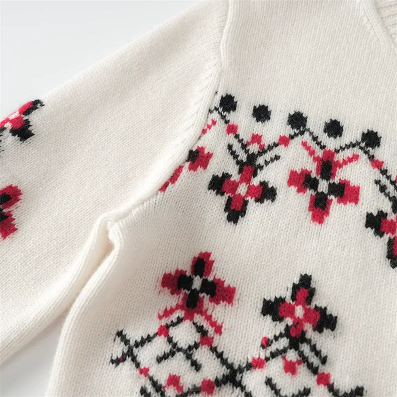 100% Cashmere, Custom Cashmere Snowflake Christmas Cardigan Women - Holiday Knit Sweater Wholesale FW 2025, 14–15.5µm, Womenswear — detail view 5