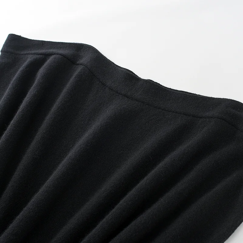 100% Cashmere, Cashmere belted long knit dress with V-neck, 14–15.5µm, Cashmere Garment — detail view 5