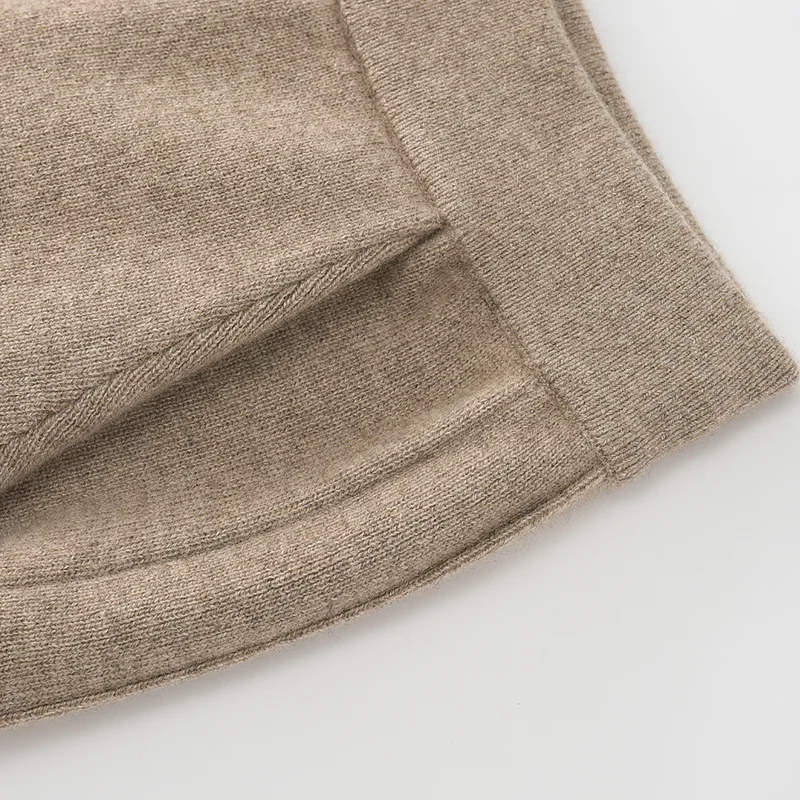 Cashmere cargo-style wide-leg knit pants