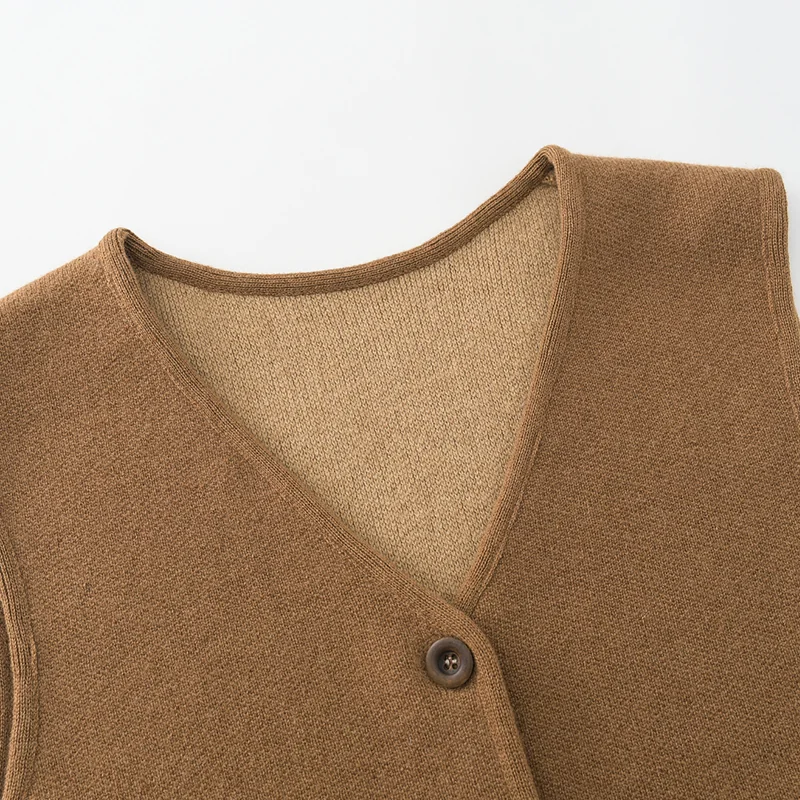 100% Cashmere, Cashmere mock-neck pullover with relaxed fit, 14–15.5µm, Cashmere Garment — detail view 6