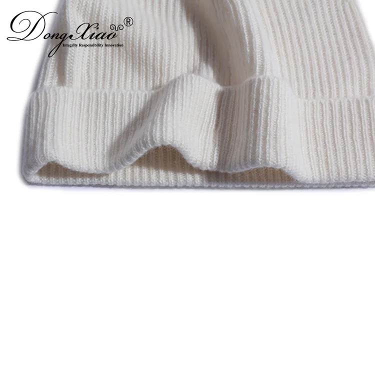 Classic Fold-up Beanie · 100% Cashmere · Unisex Knit Cap, 14–15.5µm, Winter Warmth / Outerwear — detail view 3