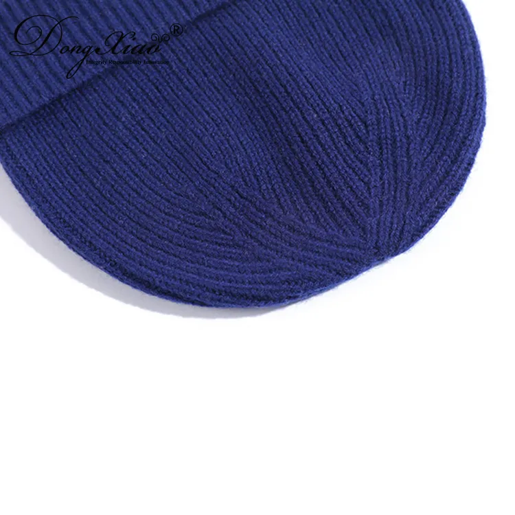 Classic Fold-up Beanie · 100% Cashmere · Unisex Knit Cap, 14–15.5µm, Winter Warmth / Outerwear — detail view 13
