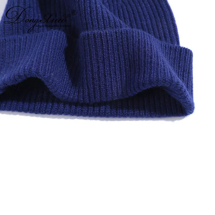 Classic Fold-up Beanie · 100% Cashmere · Unisex Knit Cap, 14–15.5µm, Winter Warmth / Outerwear — detail view 14