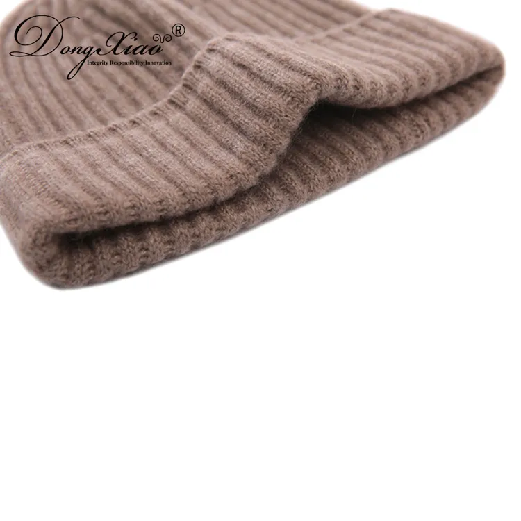 Classic Knit Hat · 100% Cashmere · Unisex Knit Cap, 14–15.5µm, Winter Warmth / Outerwear — detail view 8