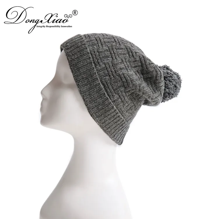 Knit Beanie · 100% Cashmere · Unisex Knit Cap, 14–15.5µm, Winter Warmth / Outerwear — detail view 5